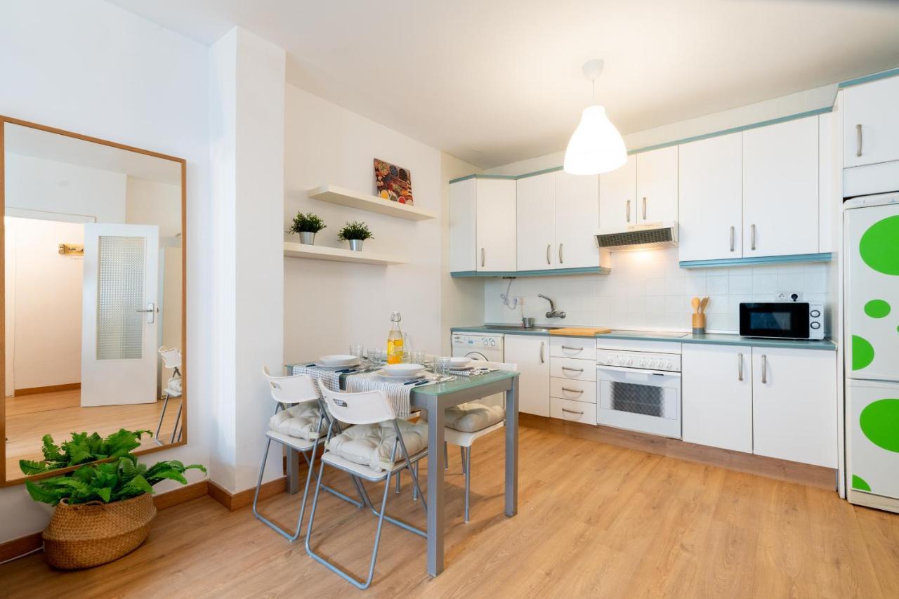 Cr Alameda Amplio Y Traquilo Apartameto Para Parejas Sevilla Buitenkant foto