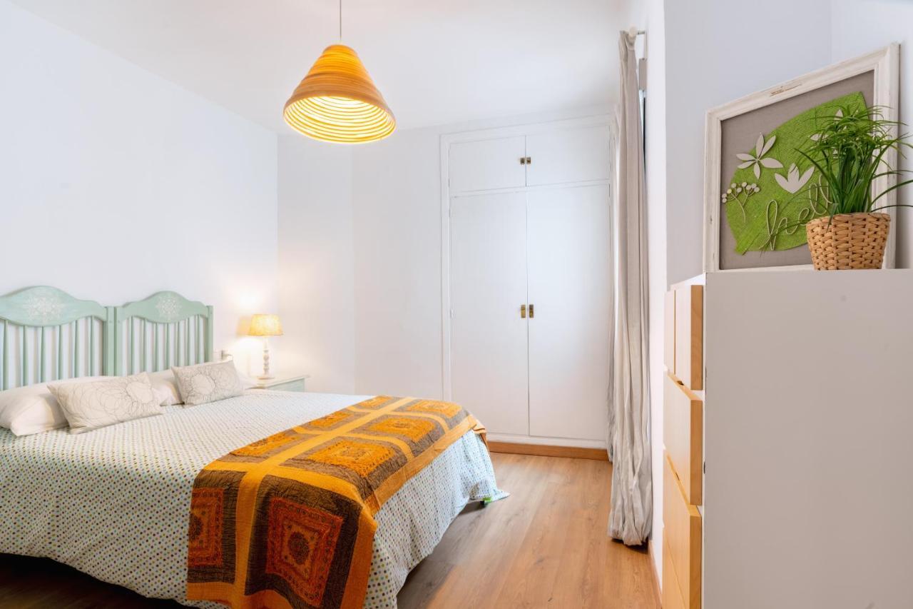 Cr Alameda Amplio Y Traquilo Apartameto Para Parejas Sevilla Buitenkant foto