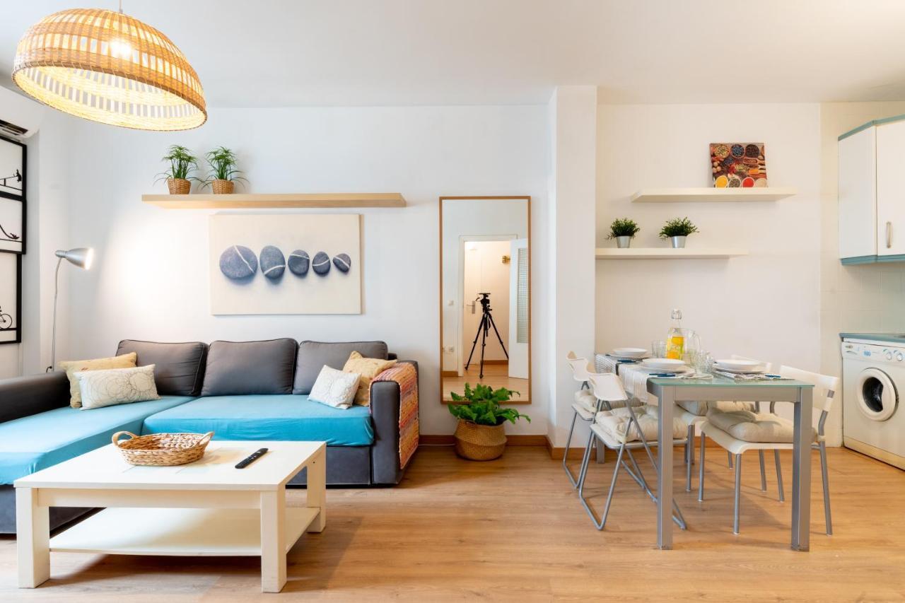 Cr Alameda Amplio Y Traquilo Apartameto Para Parejas Sevilla Buitenkant foto