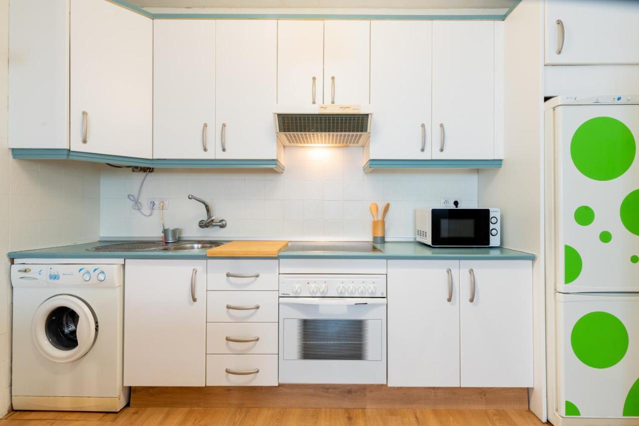 Cr Alameda Amplio Y Traquilo Apartameto Para Parejas Sevilla Buitenkant foto