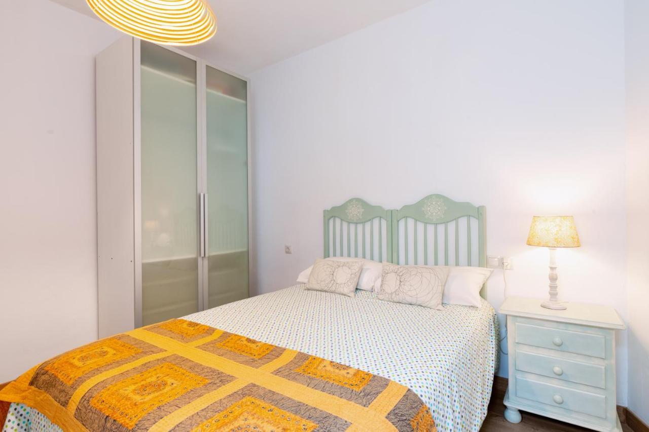 Cr Alameda Amplio Y Traquilo Apartameto Para Parejas Sevilla Buitenkant foto