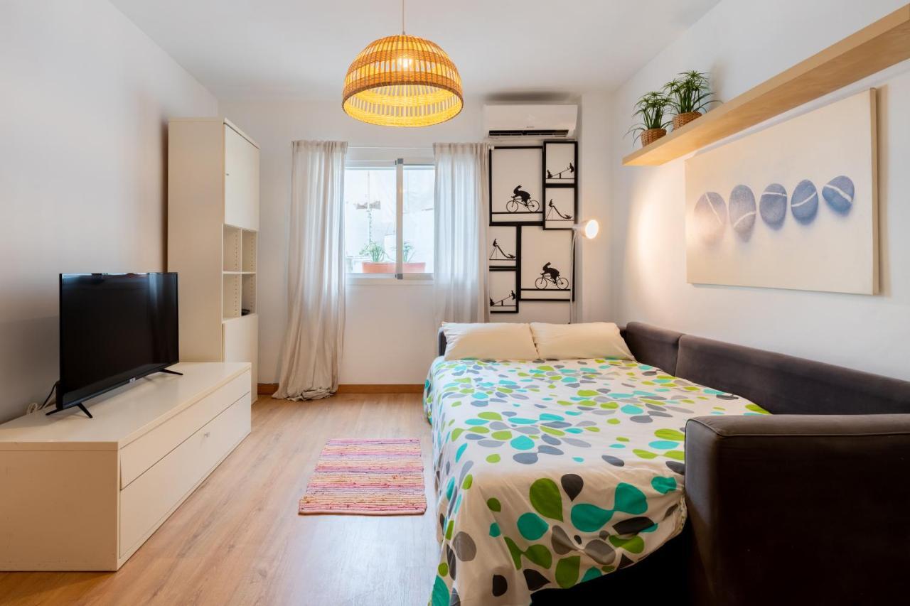 Cr Alameda Amplio Y Traquilo Apartameto Para Parejas Sevilla Buitenkant foto